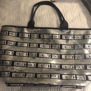 Victoria Secreté Tote
